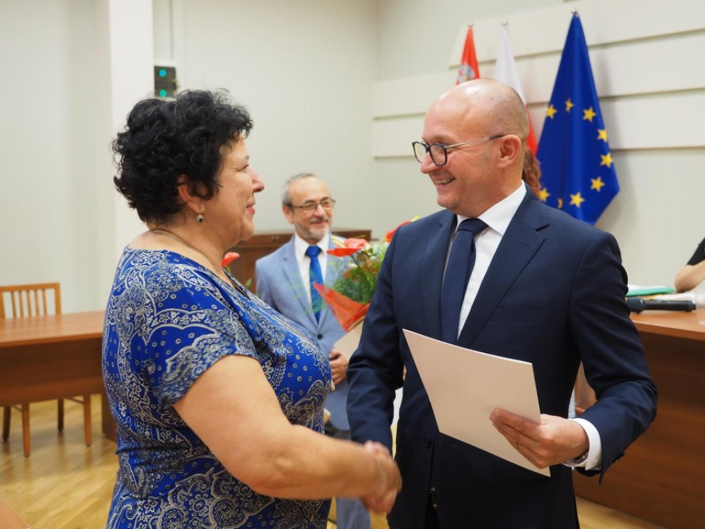 Ratusz pożegnał dyrektorów kilku szkół