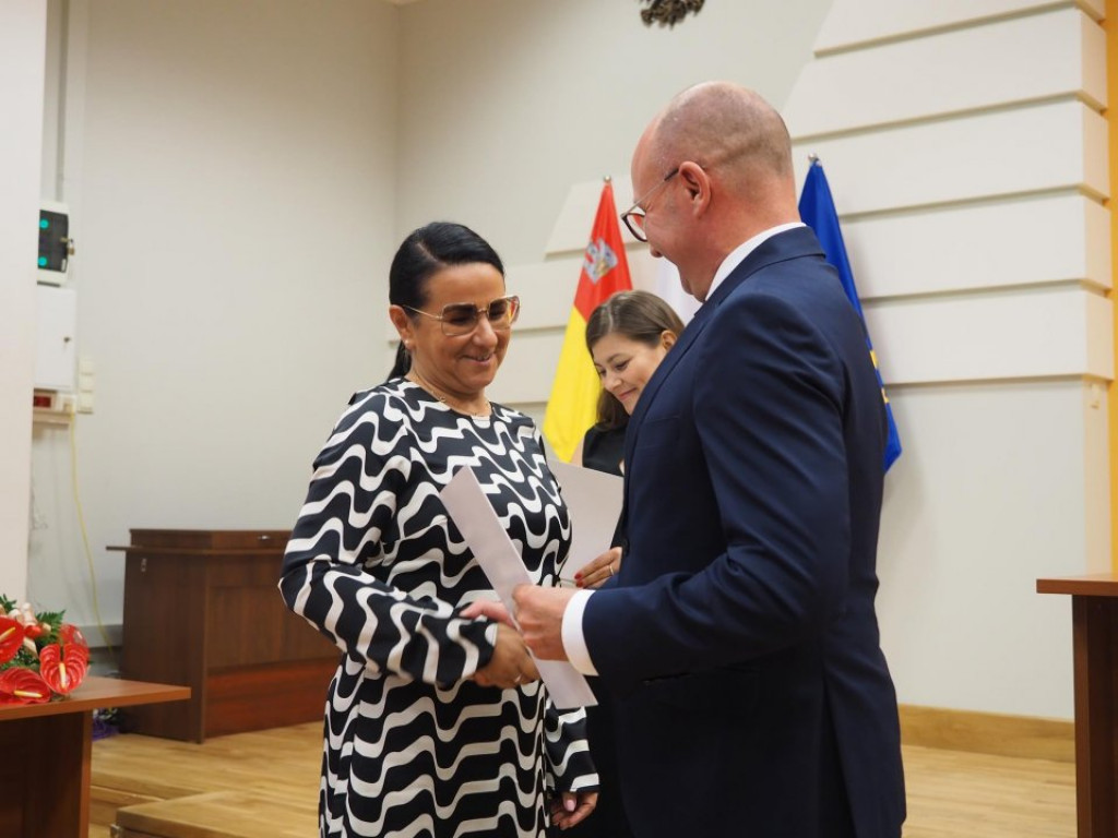 Ratusz pożegnał dyrektorów kilku szkół