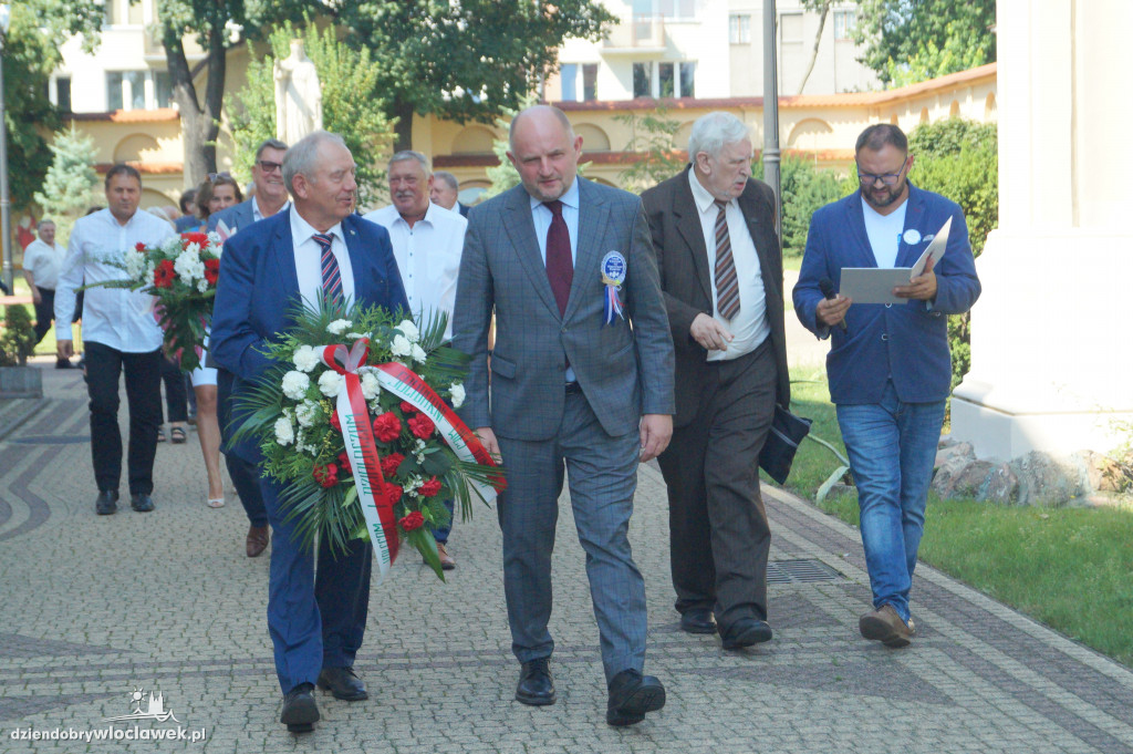 Dożynki Wojewódzkie: odsłonięcie pomnika