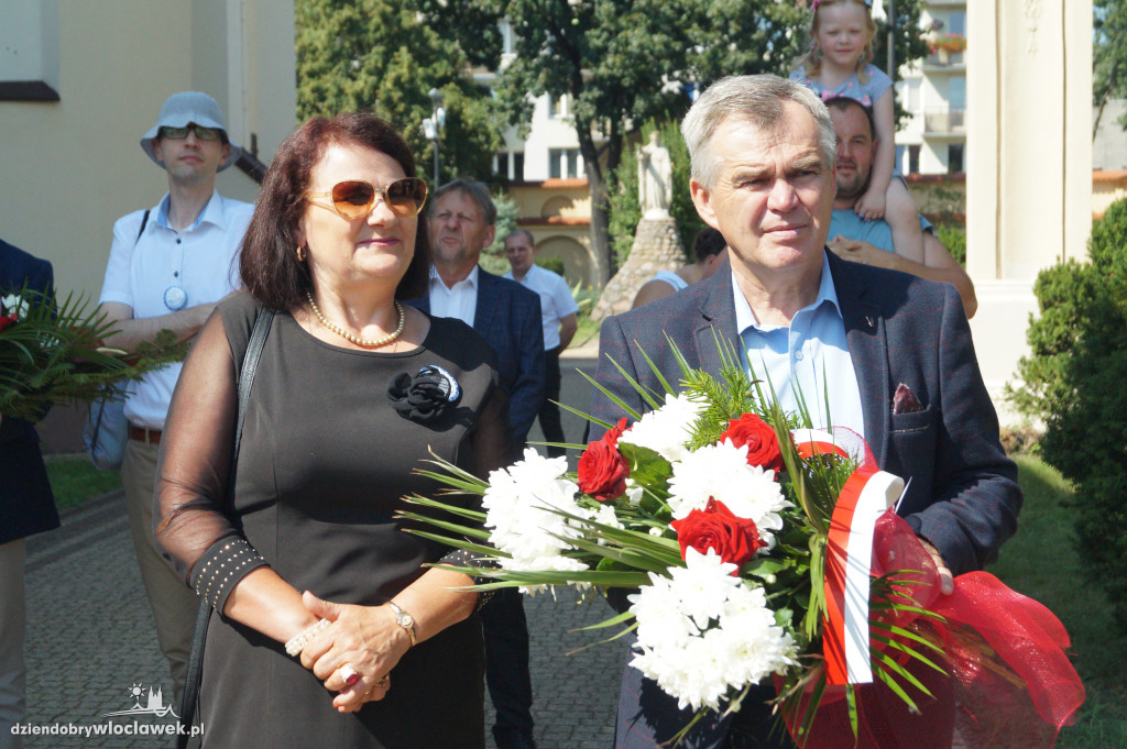 Dożynki Wojewódzkie: odsłonięcie pomnika