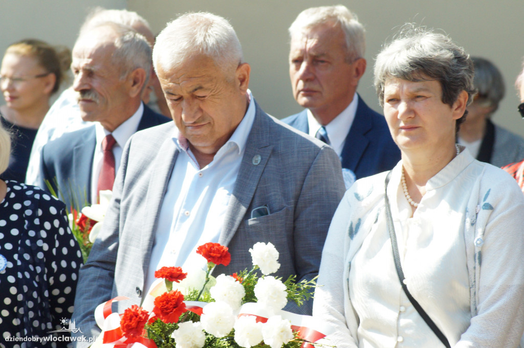 Dożynki Wojewódzkie: odsłonięcie pomnika
