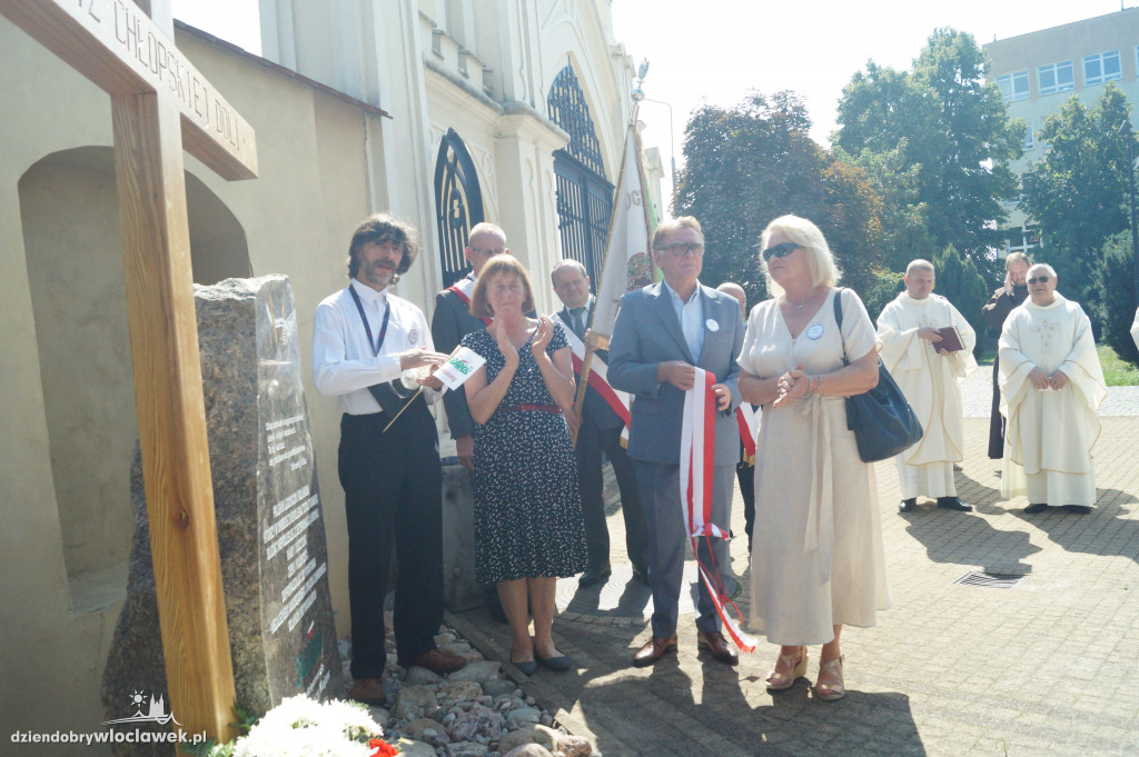 Dożynki Wojewódzkie: odsłonięcie pomnika