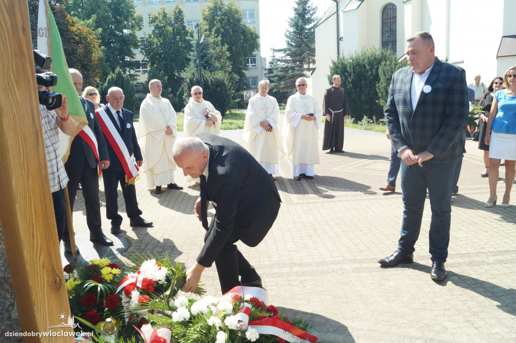 Dożynki Wojewódzkie: odsłonięcie pomnika