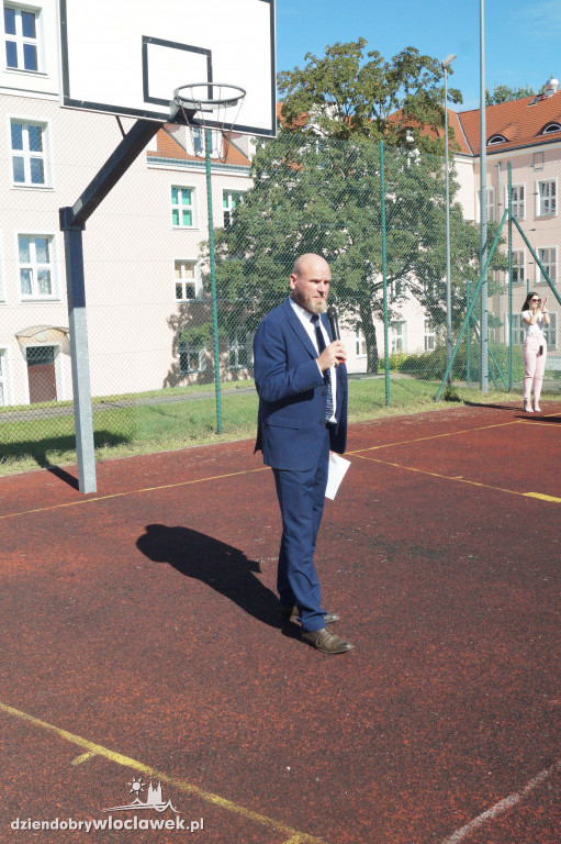 Rozpoczęcie roku szkolnego w 