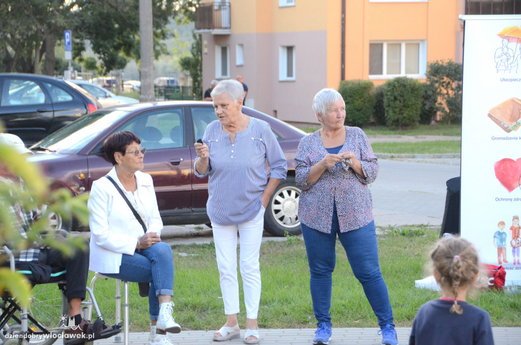 Gry, taniec i występ Łęgowian. Dzień Sąsiada na Płockiej