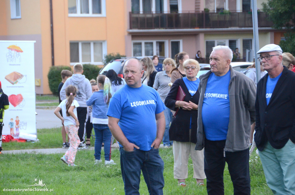 Gry, taniec i występ Łęgowian. Dzień Sąsiada na Płockiej