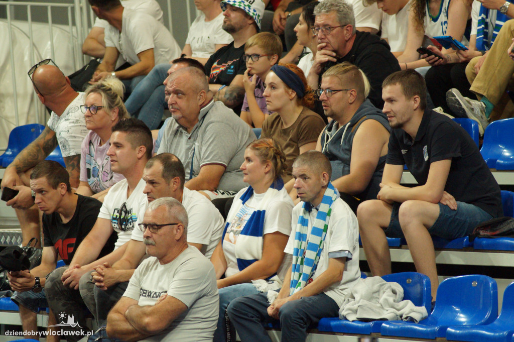 Kibice na Kasztelan Basketball Cup 2022