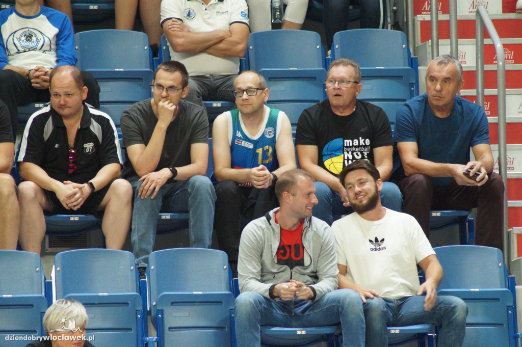 Kibice na Kasztelan Basketball Cup 2022