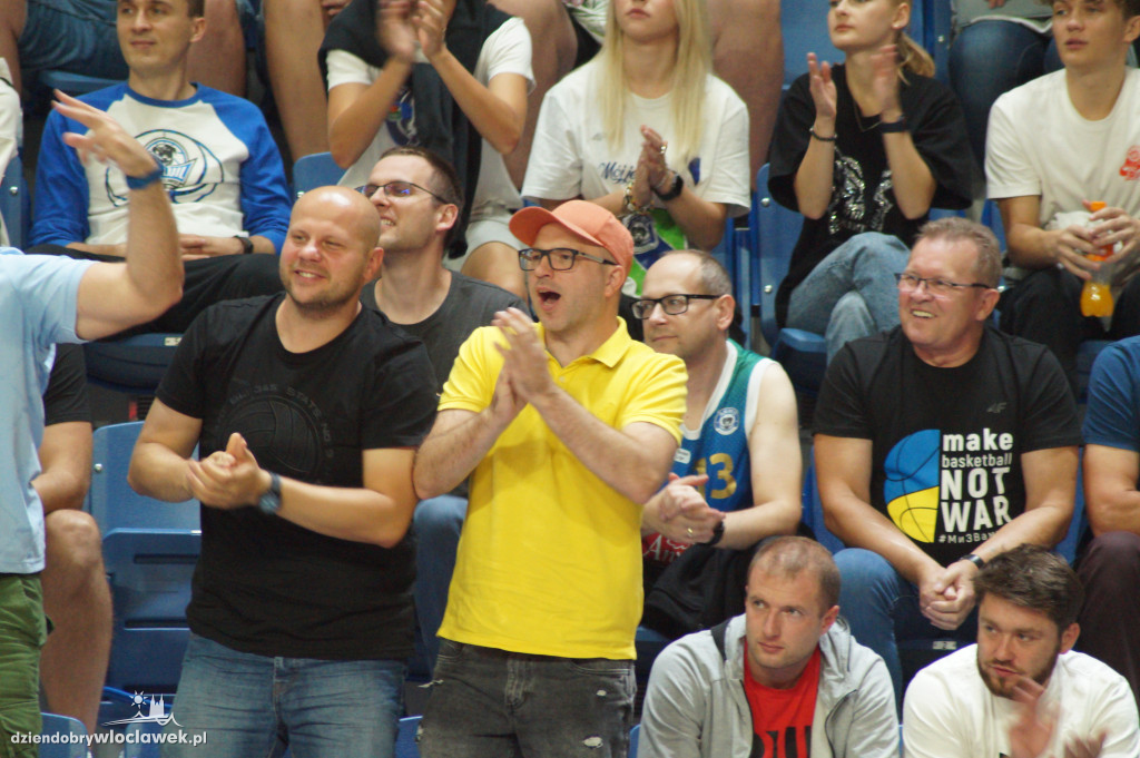 Kibice na Kasztelan Basketball Cup 2022