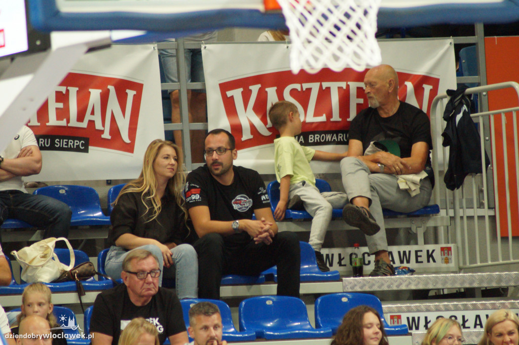 Kibice na Kasztelan Basketball Cup 2022
