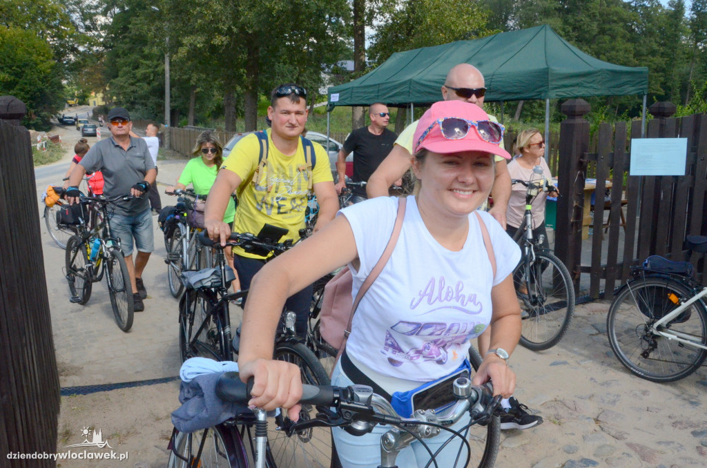 Rajd rowerowy OSiR do skansenu w Kłóbce
