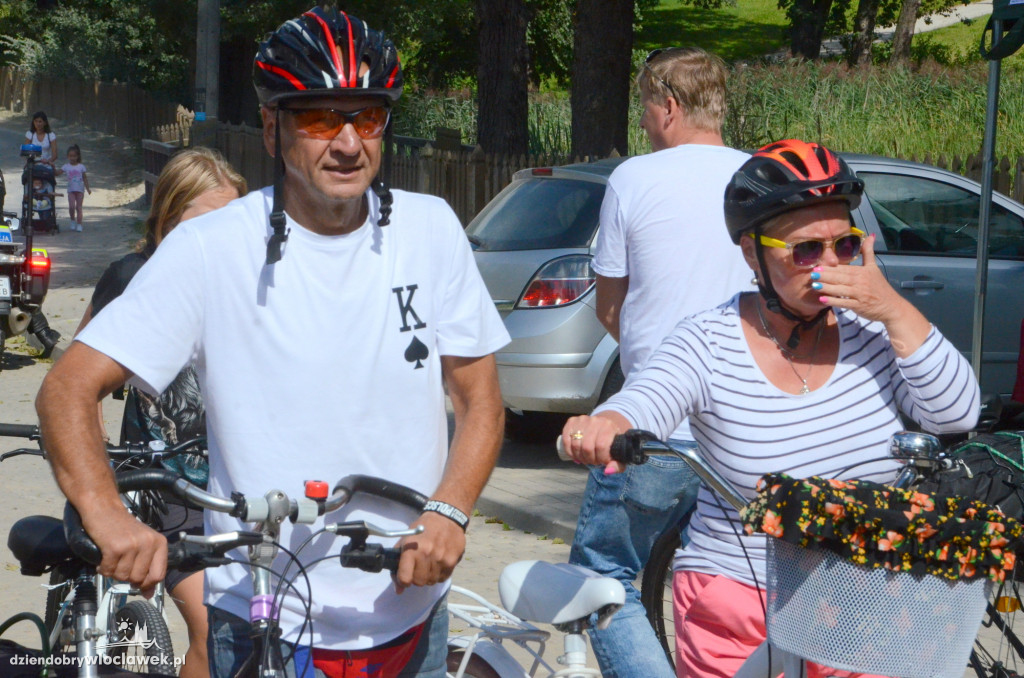 Rajd rowerowy OSiR do skansenu w Kłóbce