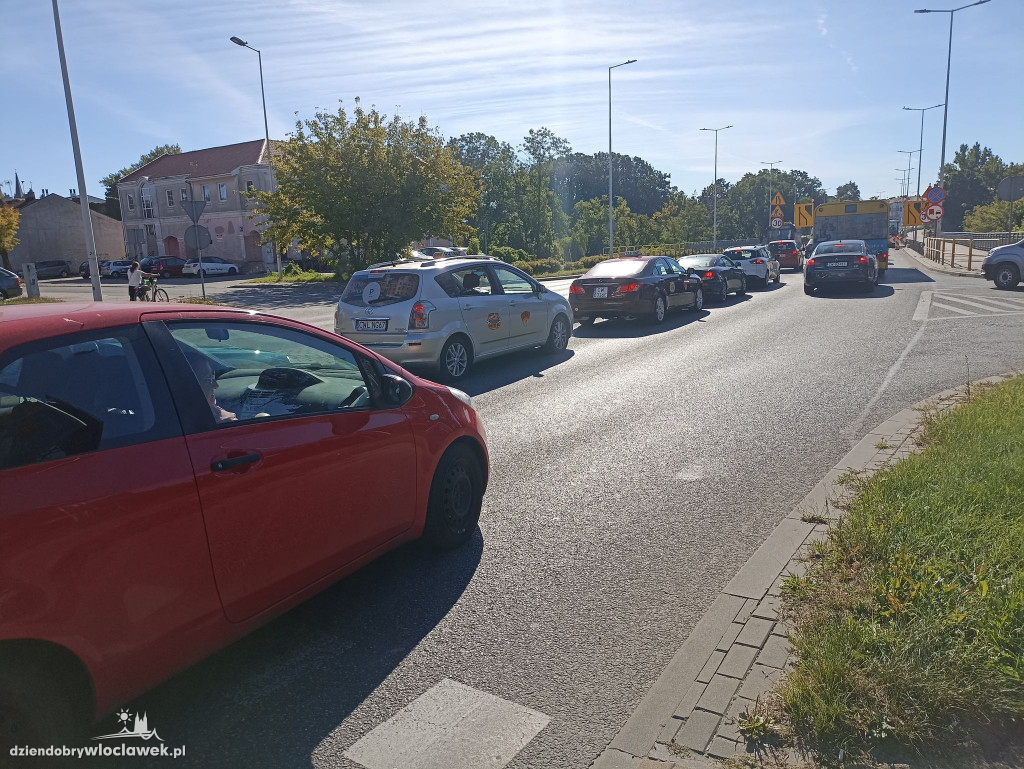 Wreszcie finał naprawy na moście na Okrzei