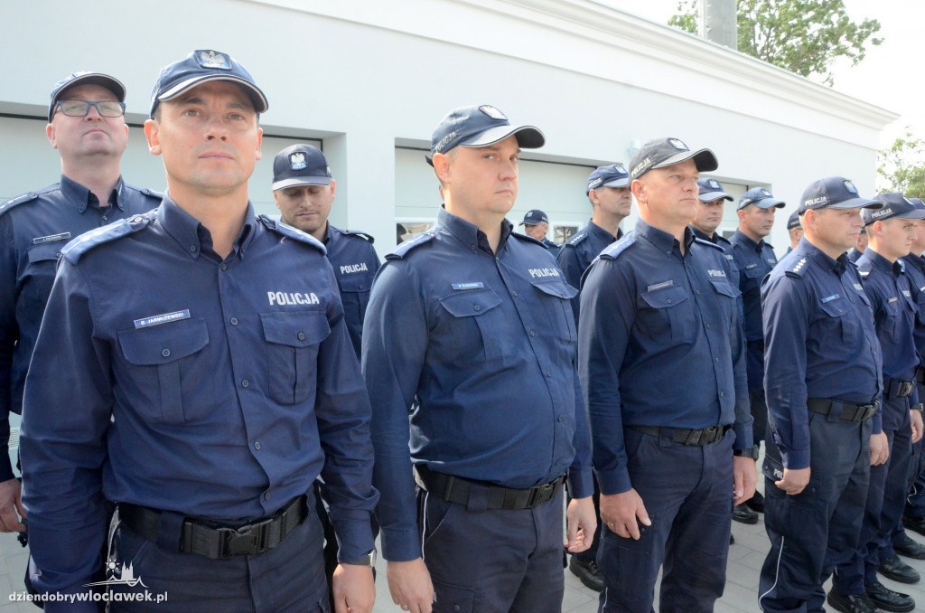 Uroczyste otwarcie posterunku policji w Brześciu Kuj.