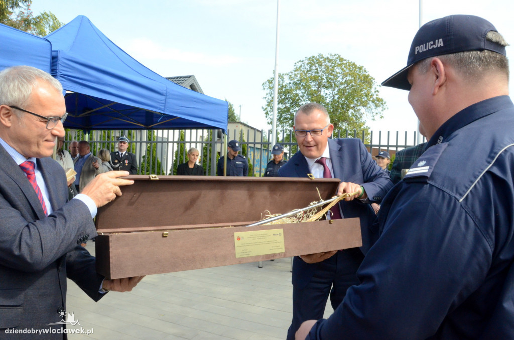 Uroczyste otwarcie posterunku policji w Brześciu Kuj.