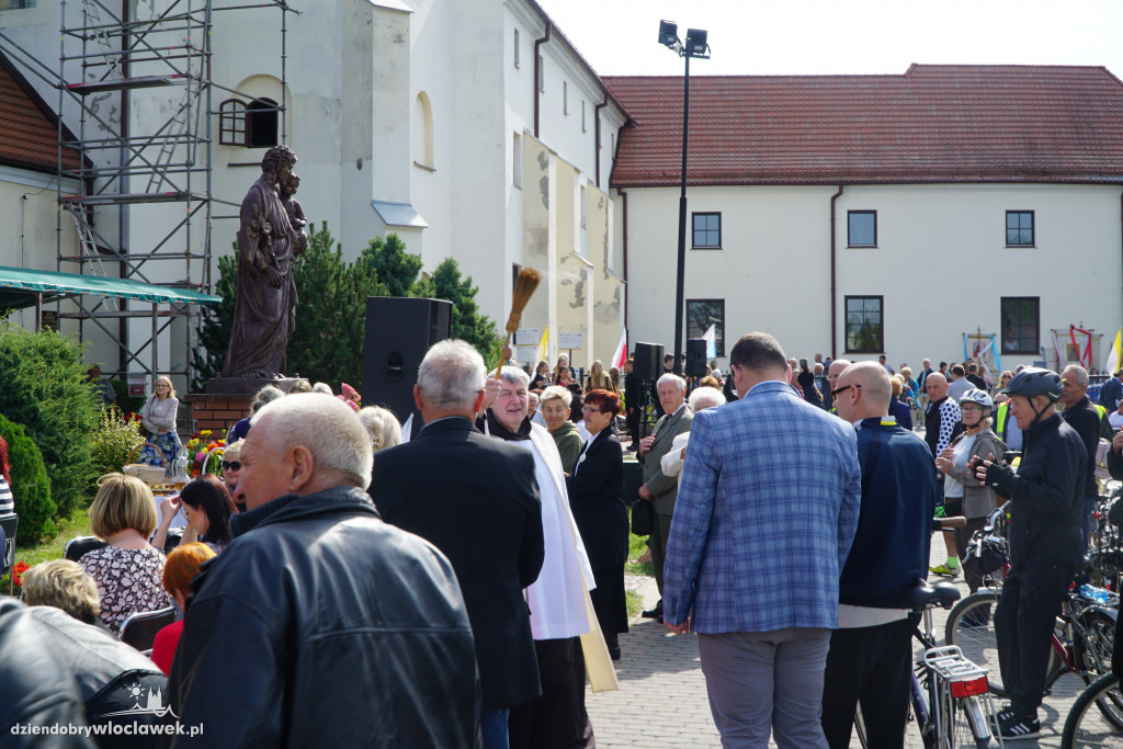 Odpust w sanktuarium w Skępem