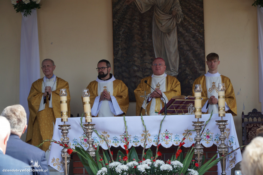 Odpust w sanktuarium w Skępem