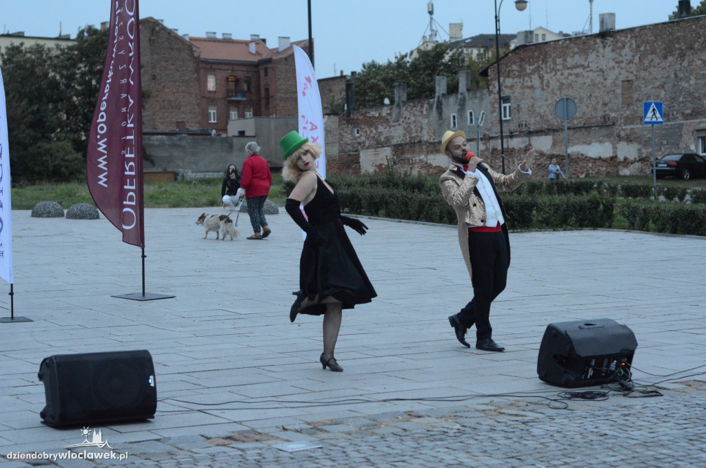 `Operetka na WYNOS` na starym Rynku