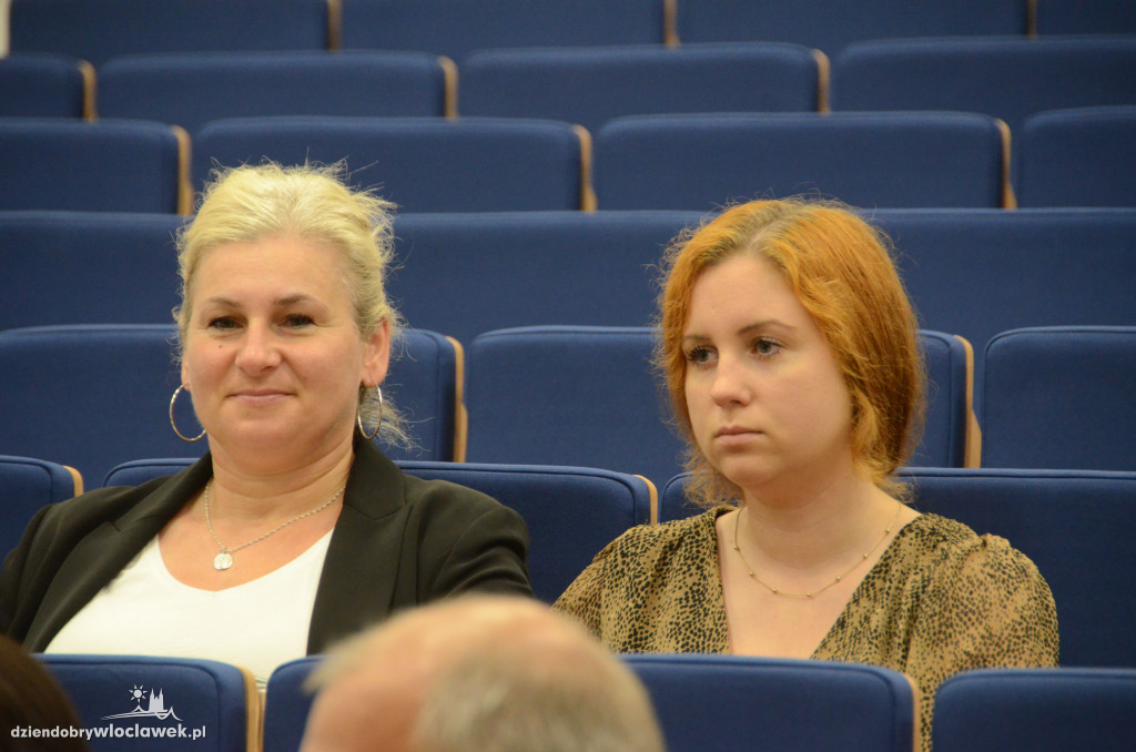 Wręczenie dyplomów w PANS