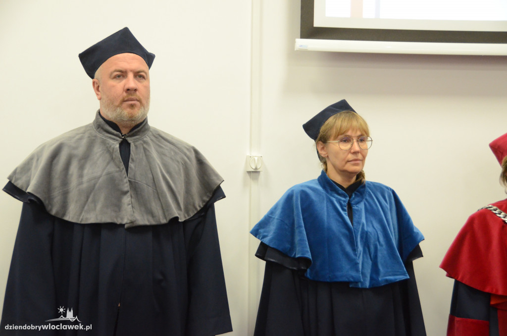 Wręczenie dyplomów w PANS