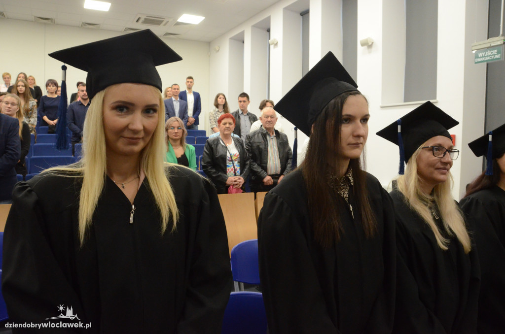 Wręczenie dyplomów w PANS