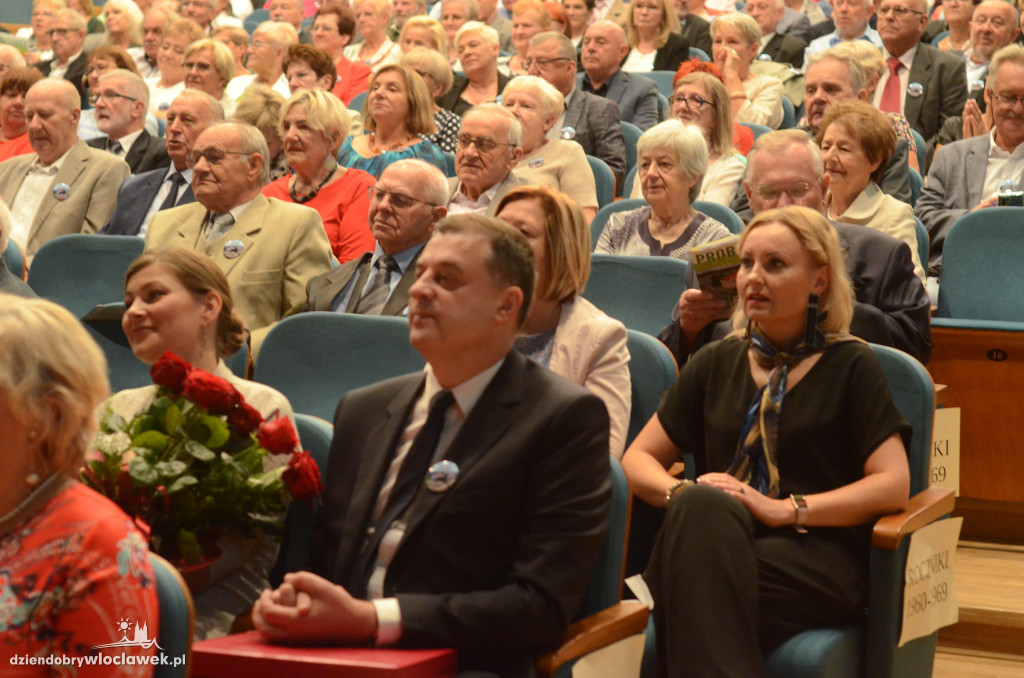 75-lecie Zespołu Szkół Chemicznych we Włocławku