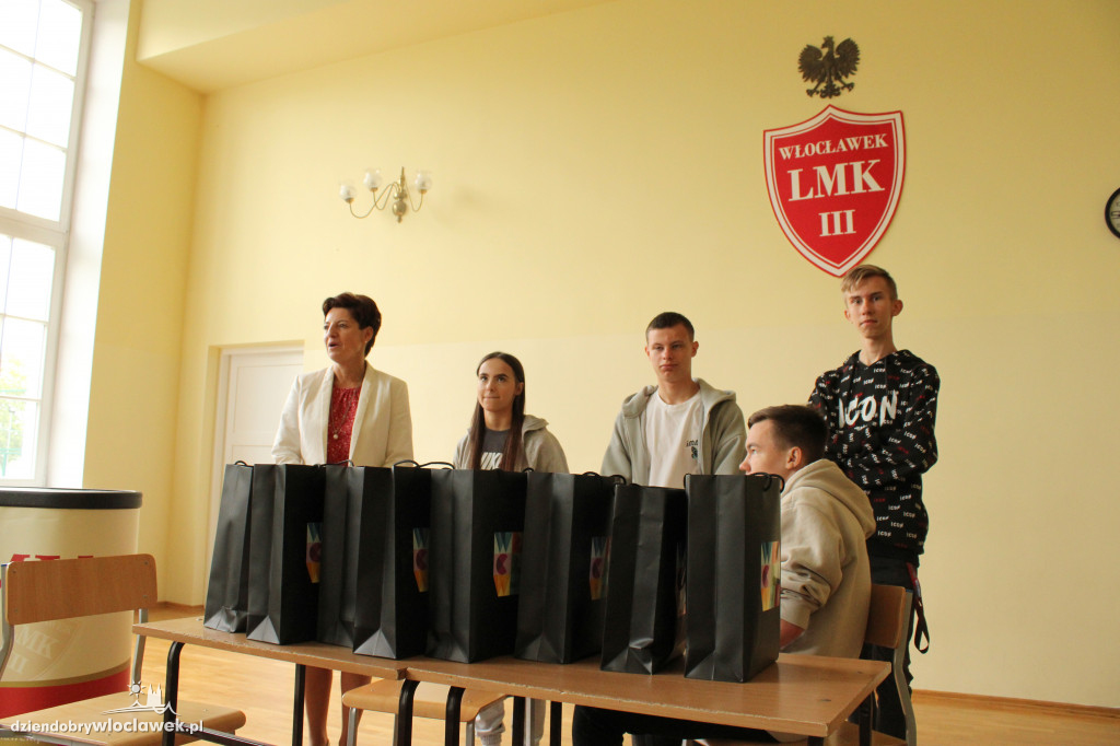 Kiermasz książek w LMK i finał szczytnej akcji