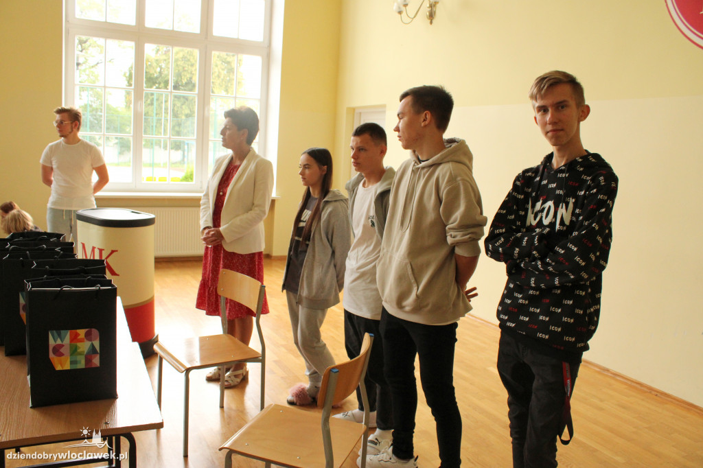 Kiermasz książek w LMK i finał szczytnej akcji