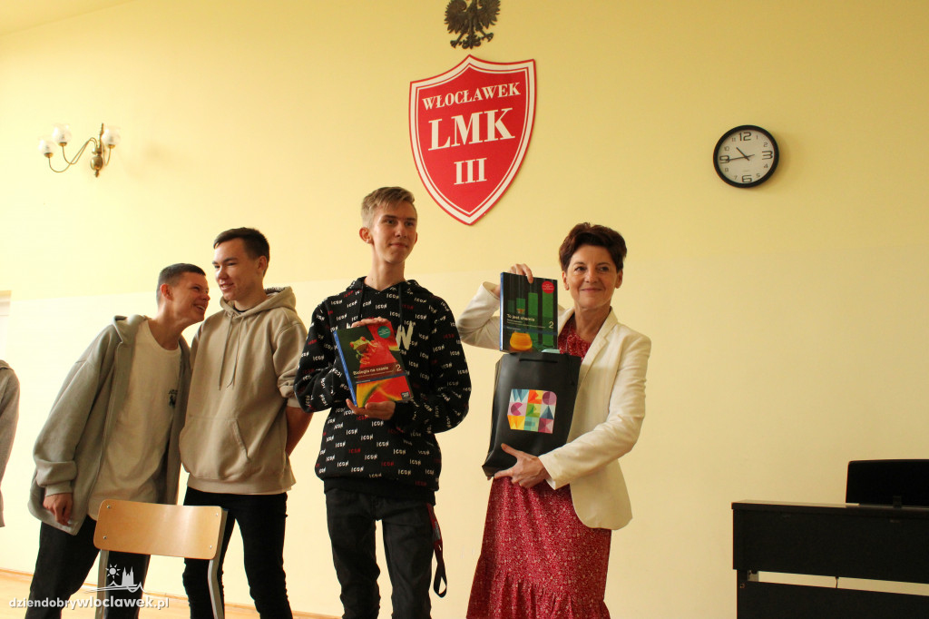 Kiermasz książek w LMK i finał szczytnej akcji