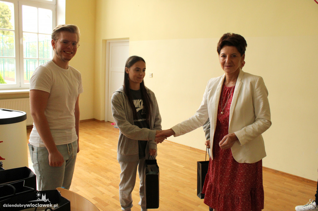 Kiermasz książek w LMK i finał szczytnej akcji