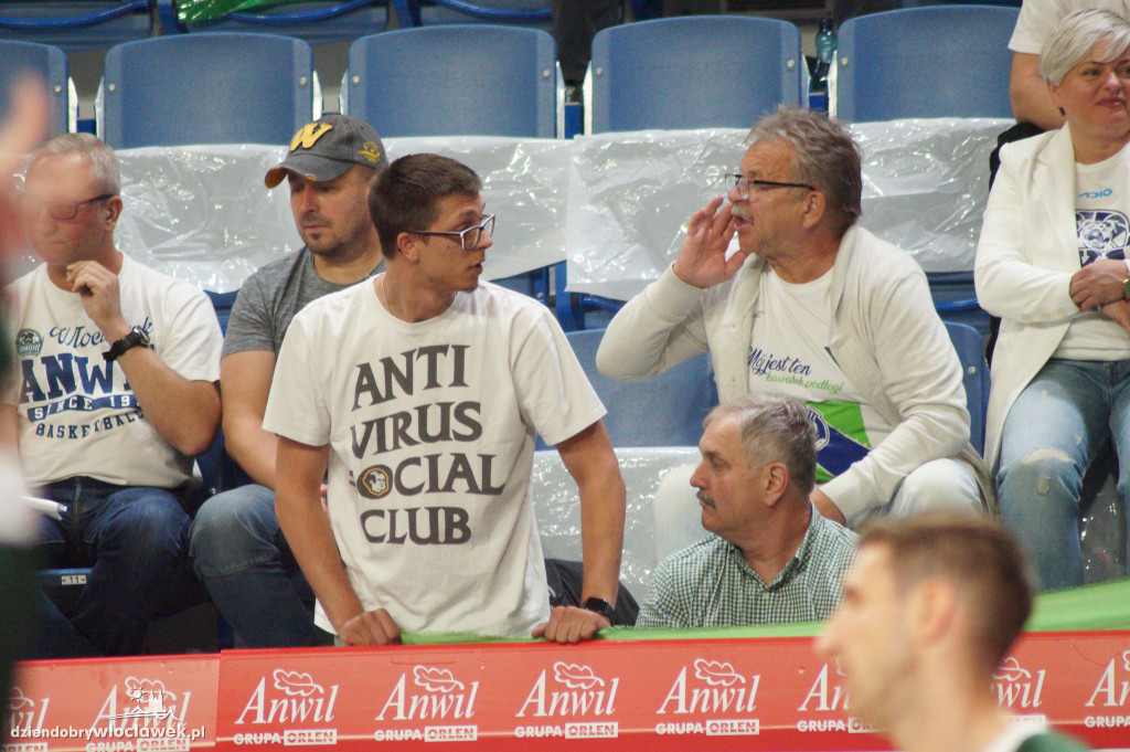 Kibice na meczu Anwil vs Zastal