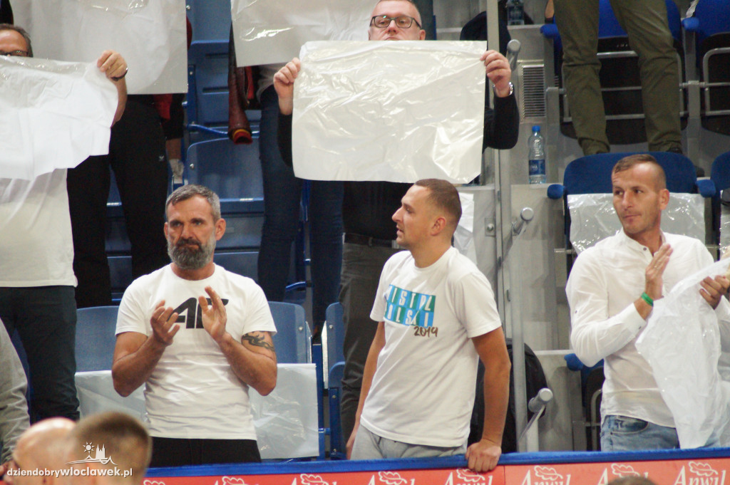 Kibice na meczu Anwil vs Zastal