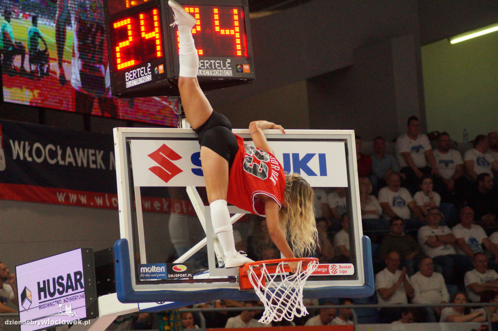 Cheerleaderki na meczu Anwil vs Zastal