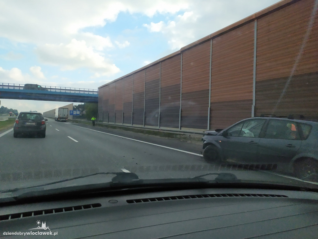 Niebezpiecznie na autostradzie pod Włocławkiem