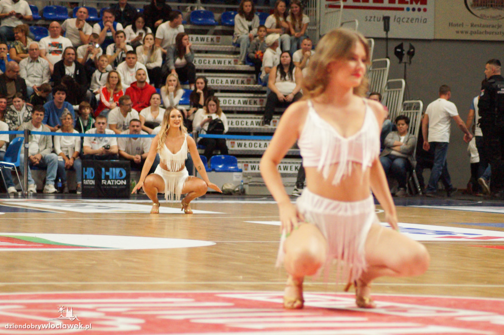 Cherleaderki na meczu Anwil vs Śląsk