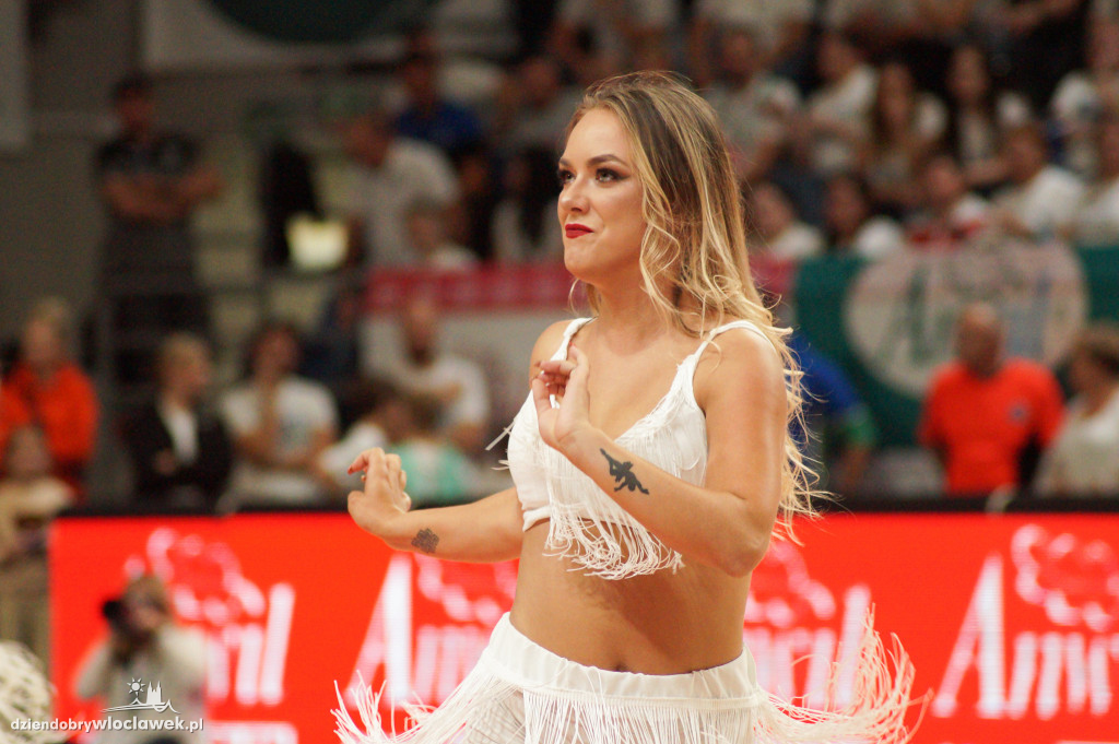 Cherleaderki na meczu Anwil vs Śląsk