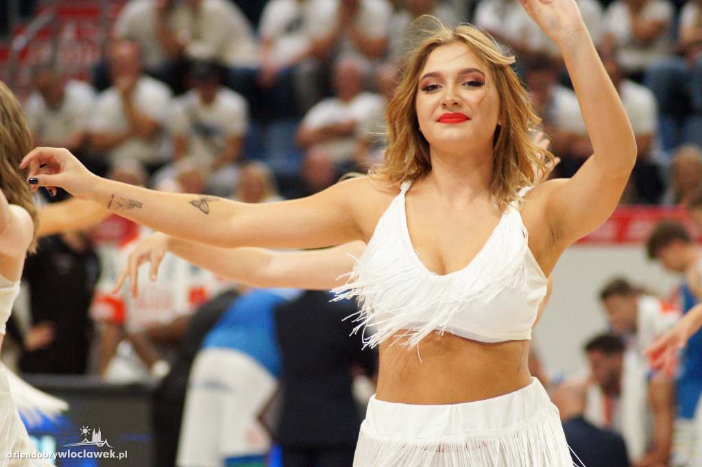 Cherleaderki na meczu Anwil vs Śląsk