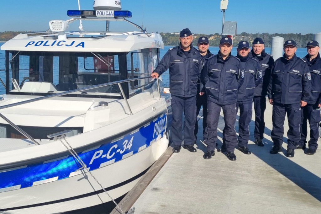 Motorówka, quady, rowery, dron - nowy sprzęt dla policji