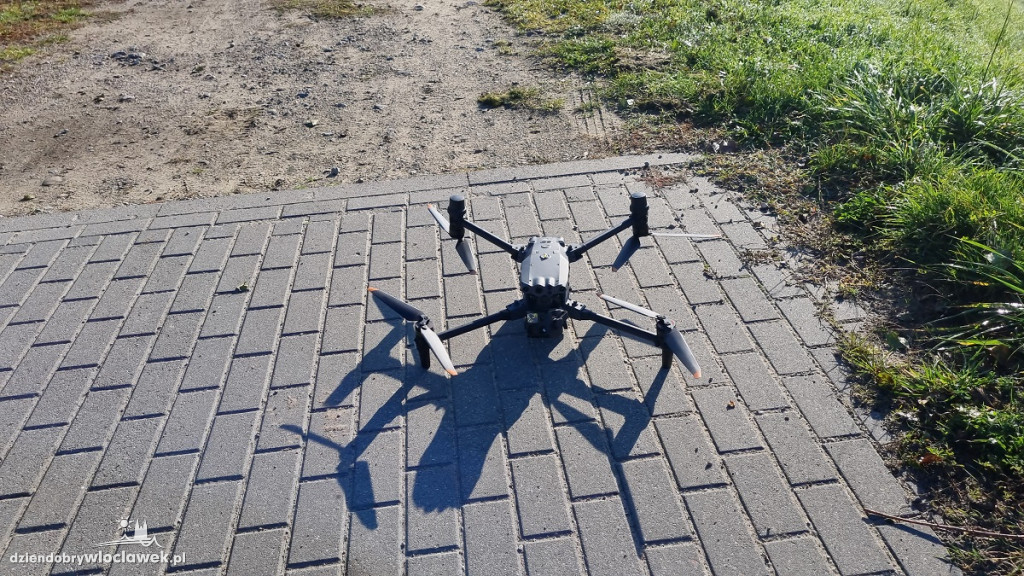 Motorówka, quady, rowery, dron - nowy sprzęt dla policji