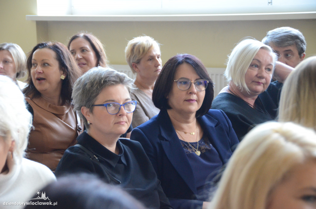 Prezydent wręczył najlepszym nauczycielom nagrody