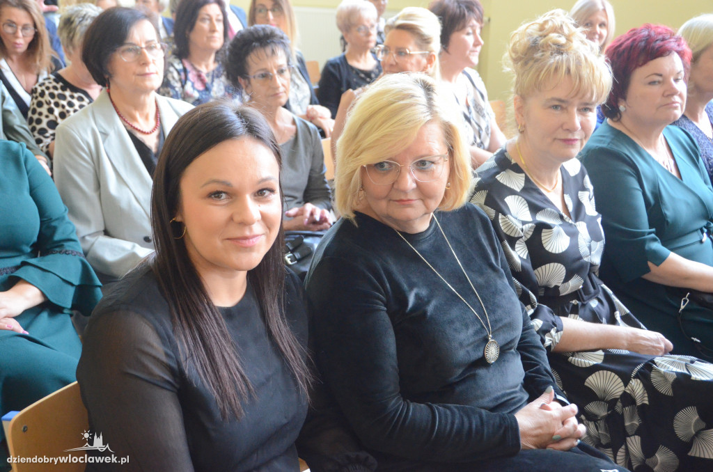 Prezydent wręczył najlepszym nauczycielom nagrody
