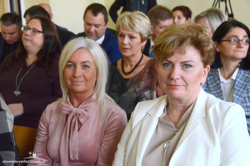Prezydent wręczył najlepszym nauczycielom nagrody