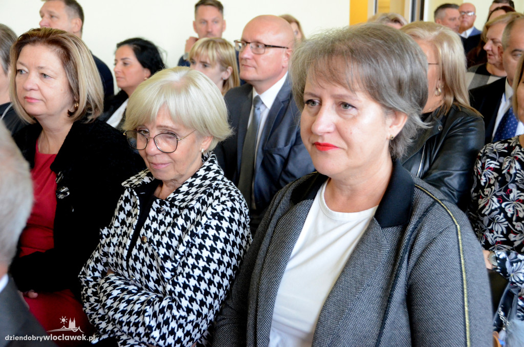 Prezydent wręczył najlepszym nauczycielom nagrody