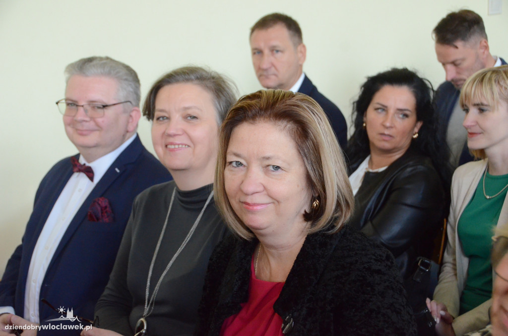 Prezydent wręczył najlepszym nauczycielom nagrody