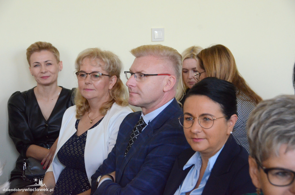 Prezydent wręczył najlepszym nauczycielom nagrody