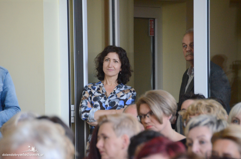 Prezydent wręczył najlepszym nauczycielom nagrody