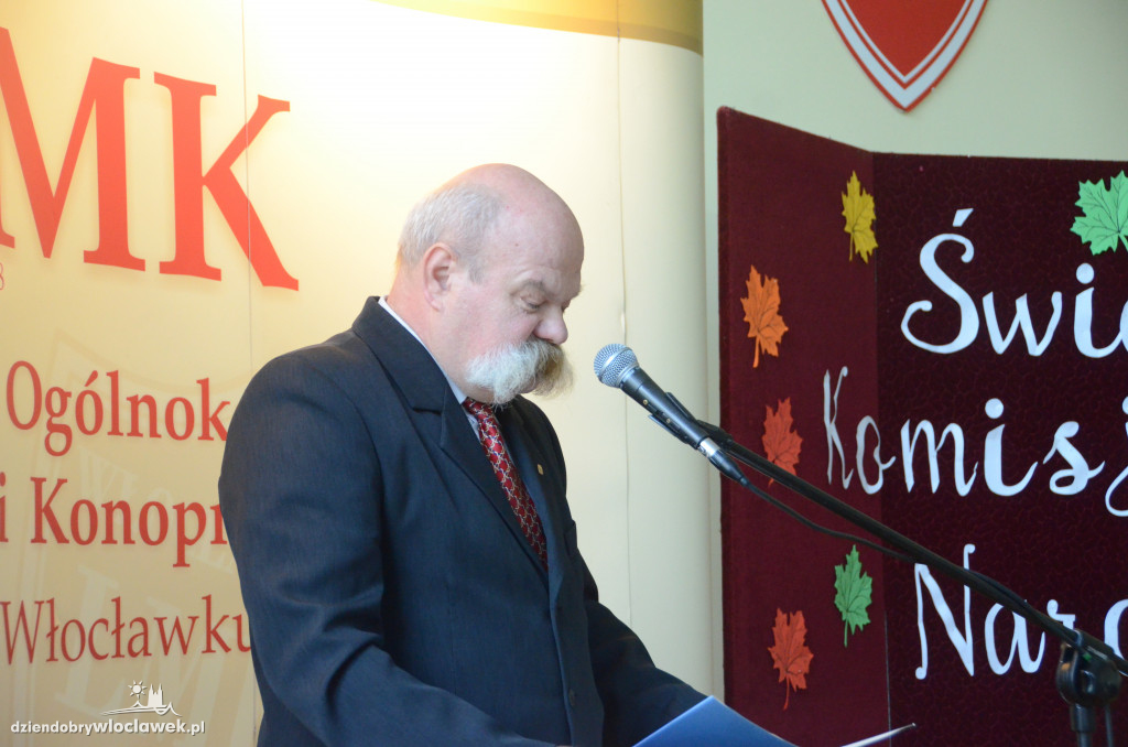 Prezydent wręczył najlepszym nauczycielom nagrody