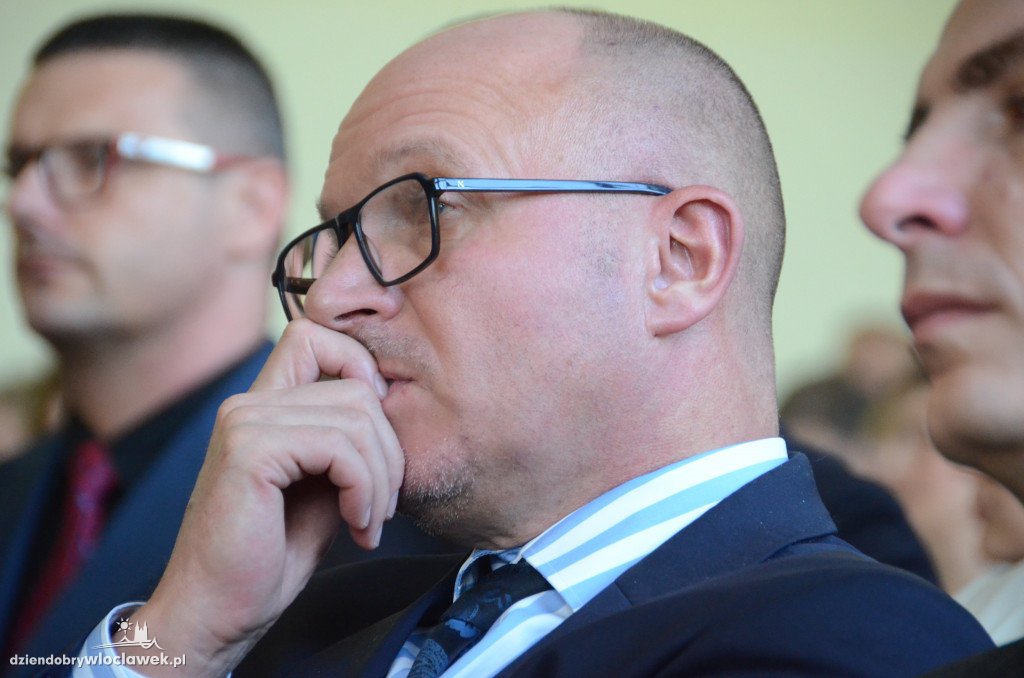 Prezydent wręczył najlepszym nauczycielom nagrody