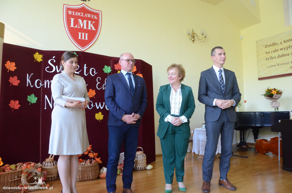 Prezydent wręczył najlepszym nauczycielom nagrody