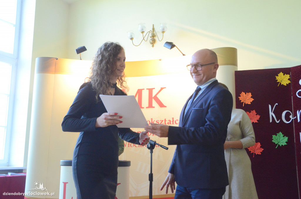 Prezydent wręczył najlepszym nauczycielom nagrody